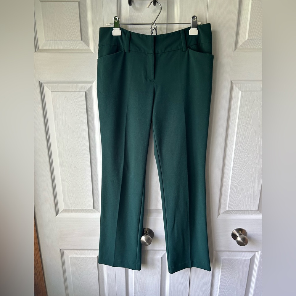Forest green women’s dress pants 🌲💚